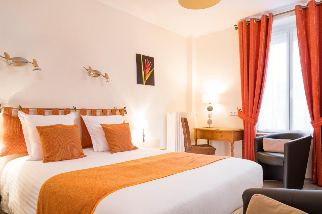 Отель Logis La Sapiniere Remilly-Aillicourt Экстерьер фото
